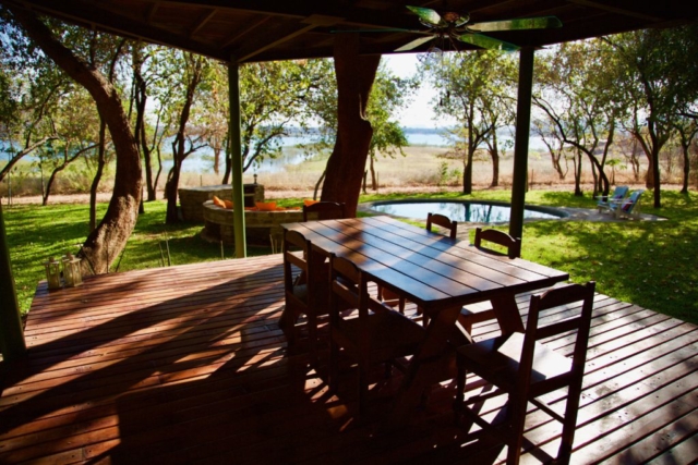 Lotri Bay, Lake Kariba, Zambia - Treetops