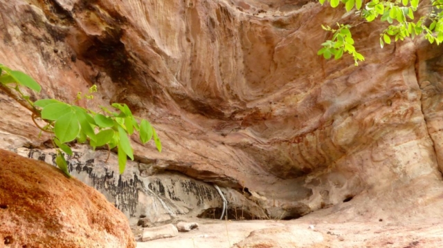 Lotri Bay, Lake Kariba, Zambia - Cave, Rock Formation